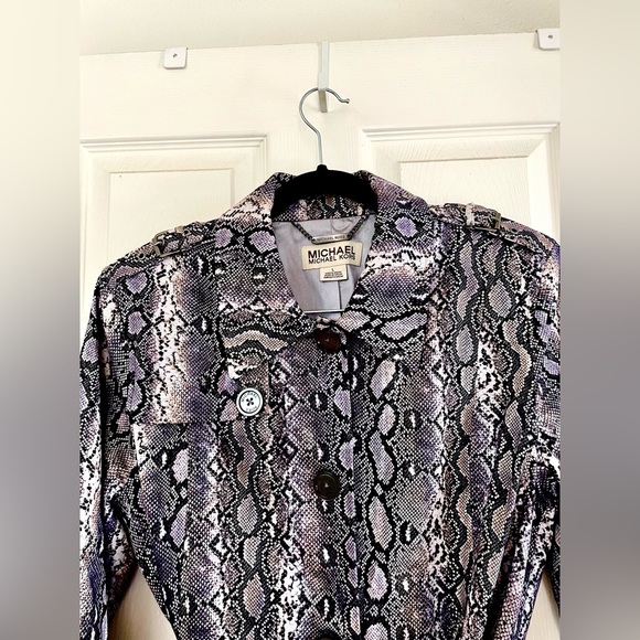 Michael Kors Animal Print Trench - Picture 6 of 6